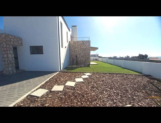 3 BEDROOM HOUSE FOR SALE IN STEENBERGS COVE